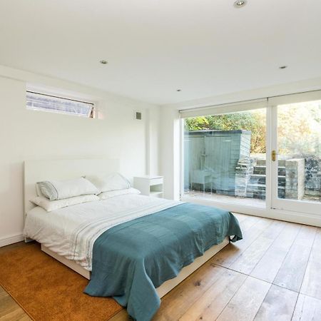 Fantastic 3 Bedroom Flat West Hampstead Londres Exterior foto